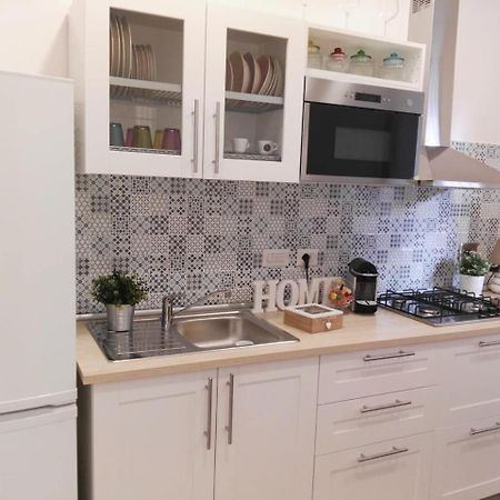 B&B Sofia Pozzuoli Bagian luar foto